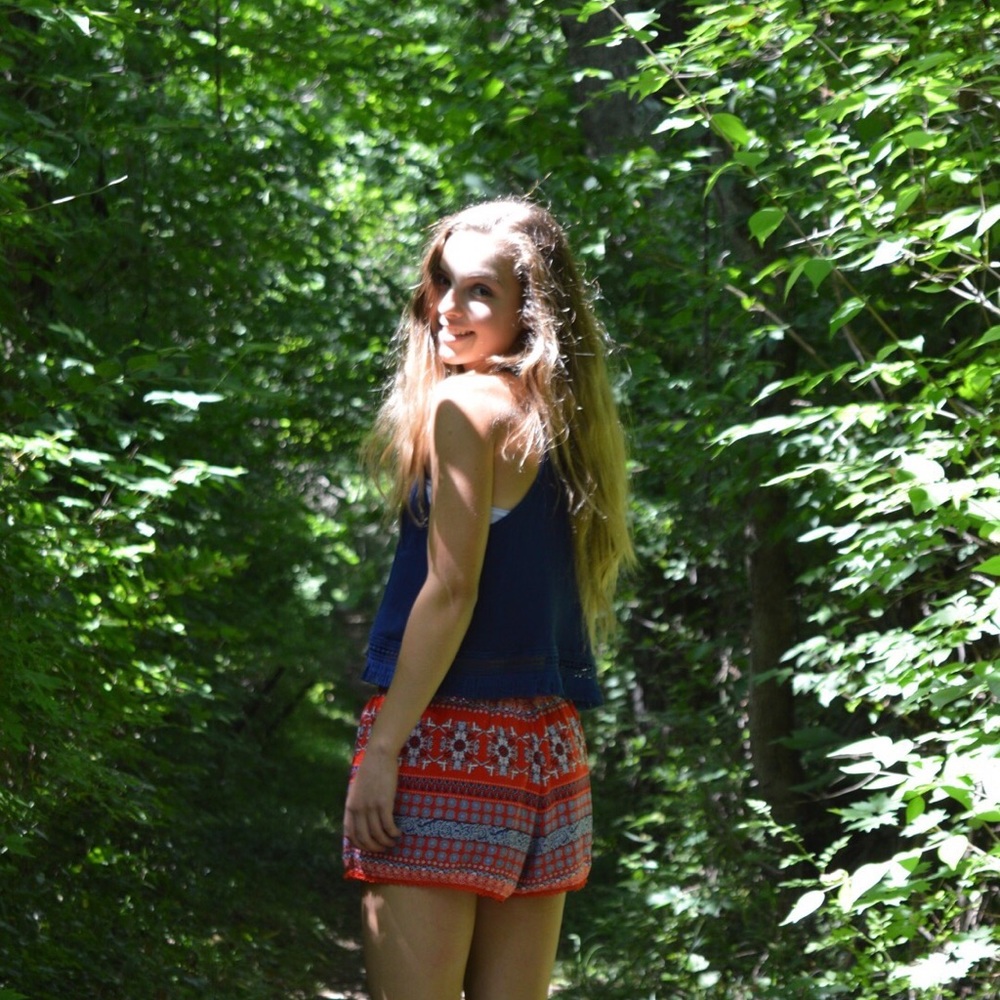 Meet your Posher, Makenzie